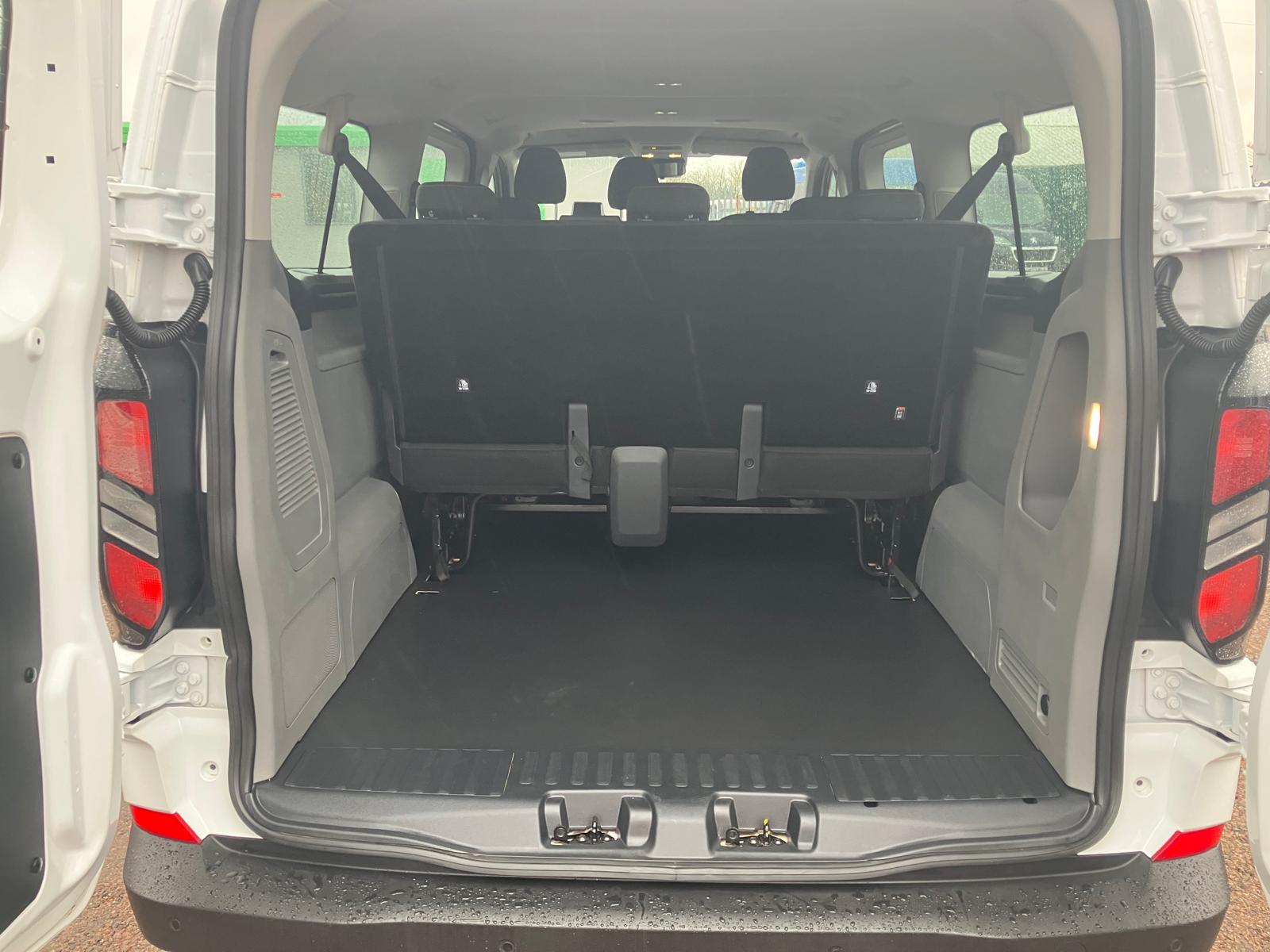 WhatsApp Image 2025-12-04 at 11.00.01_812aea8e